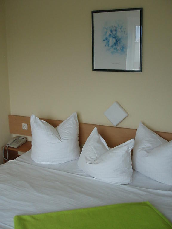 Kurhotel Zu Heringsdorf Room photo